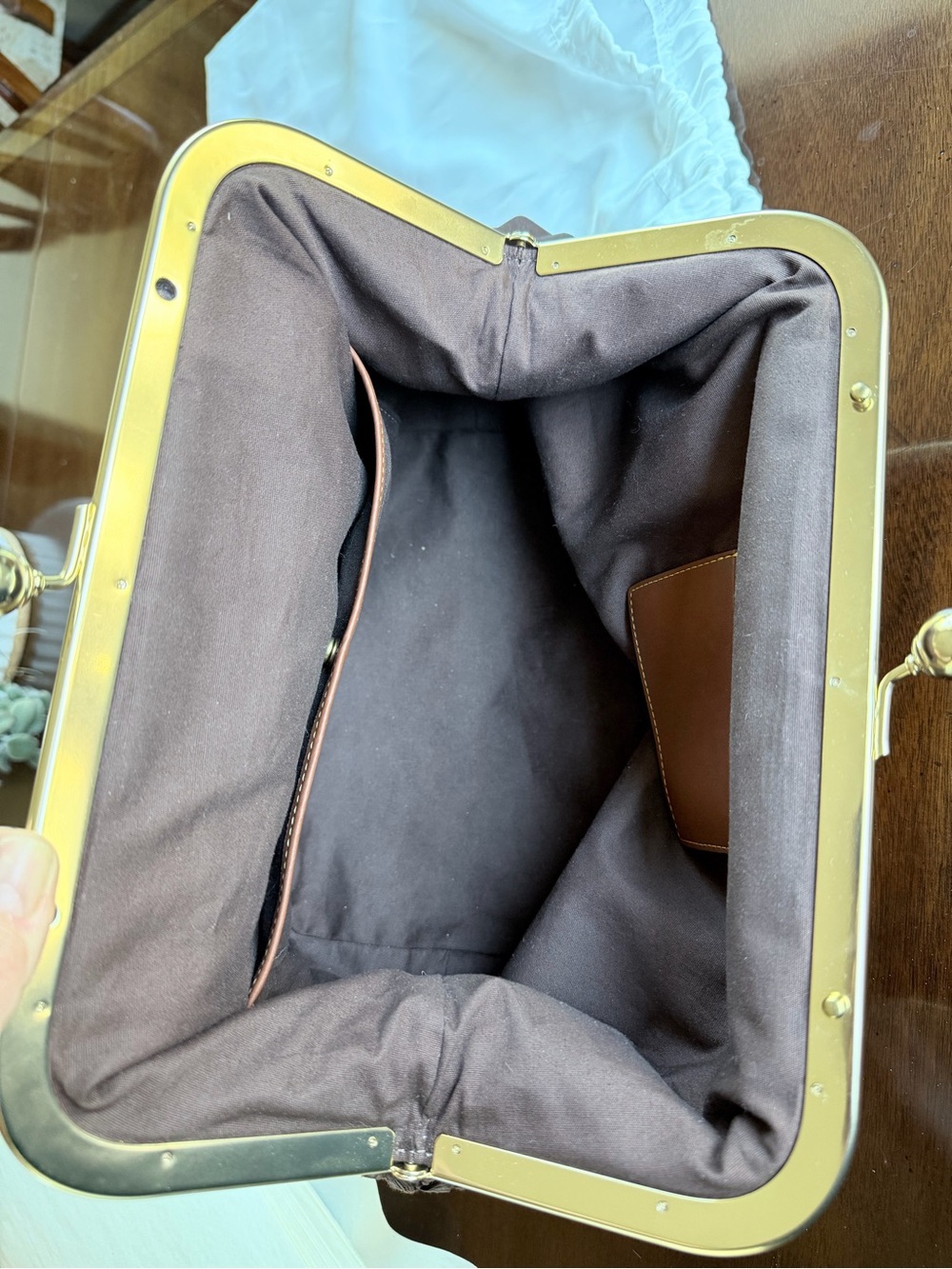 Coach Kisslock Frame Bag 27 in Brass/Maple - Picture 9 of 10